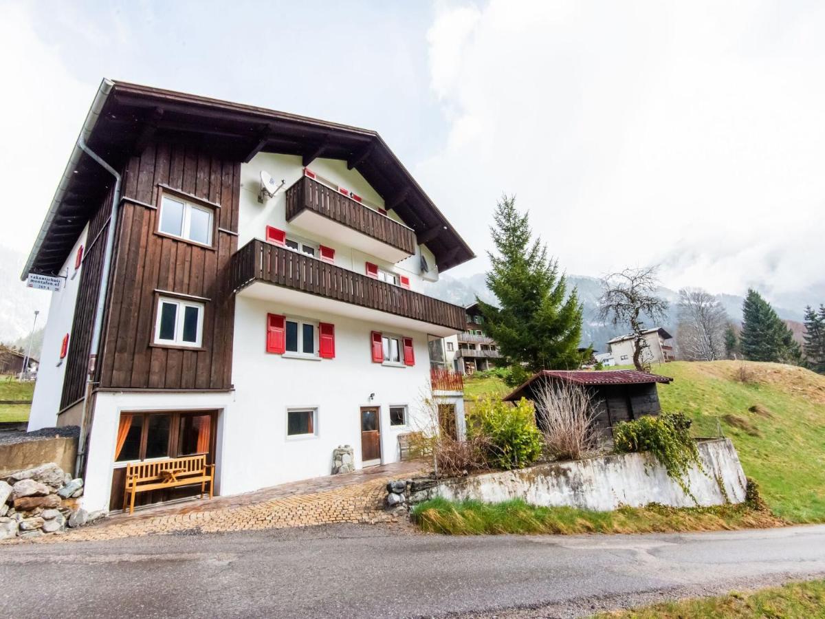 Elegant Apartment in Sankt Gallenkirch with Private Garden Exterior foto